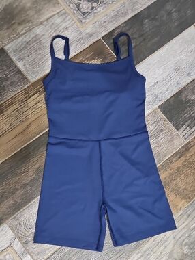 Beyond Yoga Woman's Solid Ribbed Navy Blue Active Romper